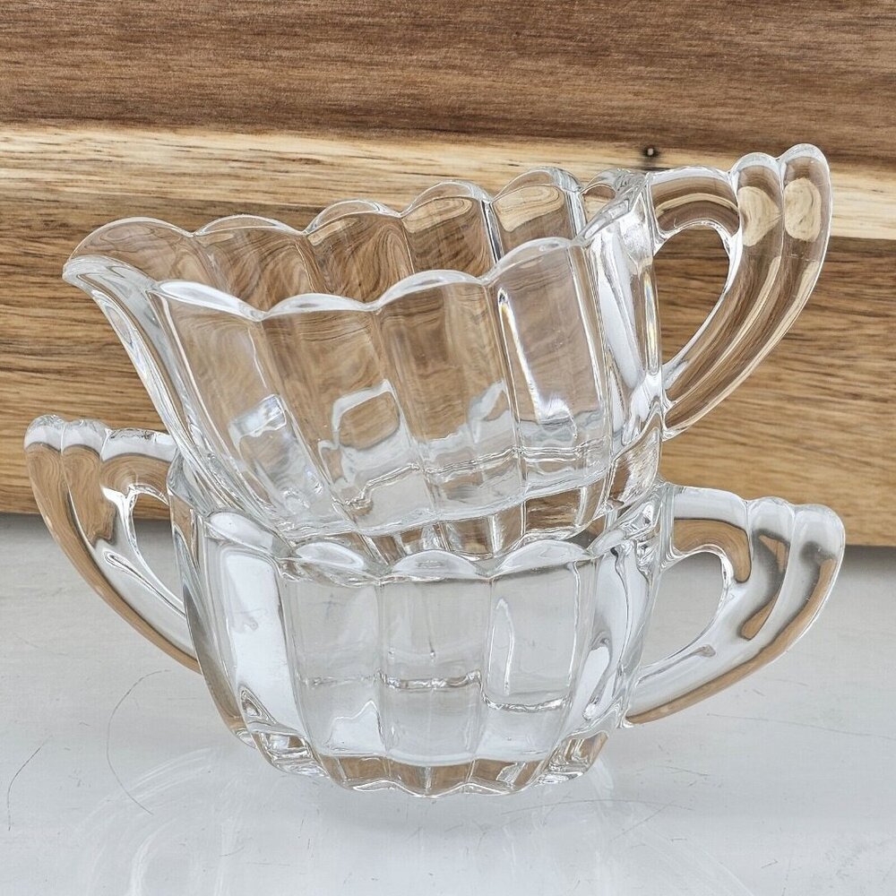 Heisey Crystolite Cream & Sugar Set 2.5" vertical ribbed art deco handle - Picture 6 of 15